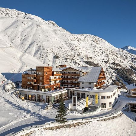 Hotel Hochsoelden エクステリア 写真